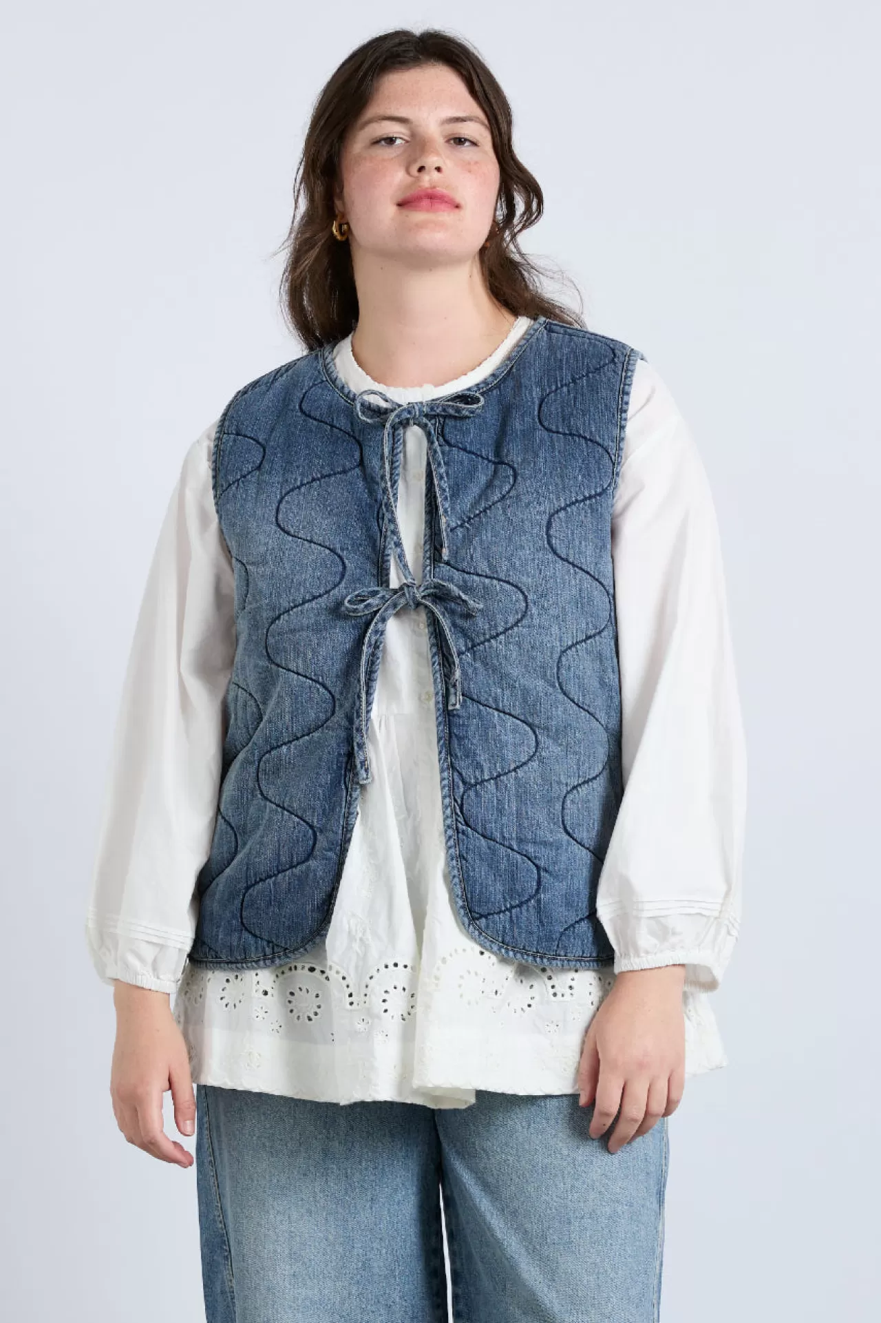Hot Damson Madder denim tilly gilet- vintage wash blue